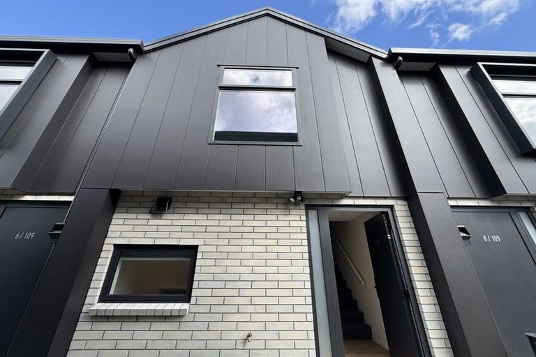 Photo of property in 7/109 Taikata Road, Te Atatu Peninsula, Auckland, 0610