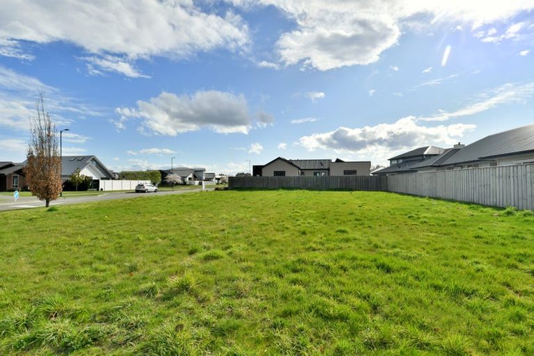 Photo of property in 6 Glenturret Drive, Casebrook, Christchurch, 8051
