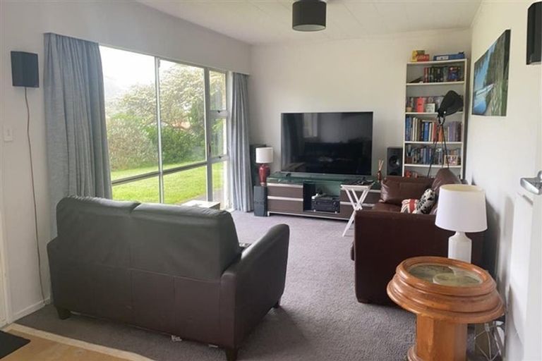 Photo of property in 105a&b Hillcrest Road, Raumati Beach, Paraparaumu, 5032