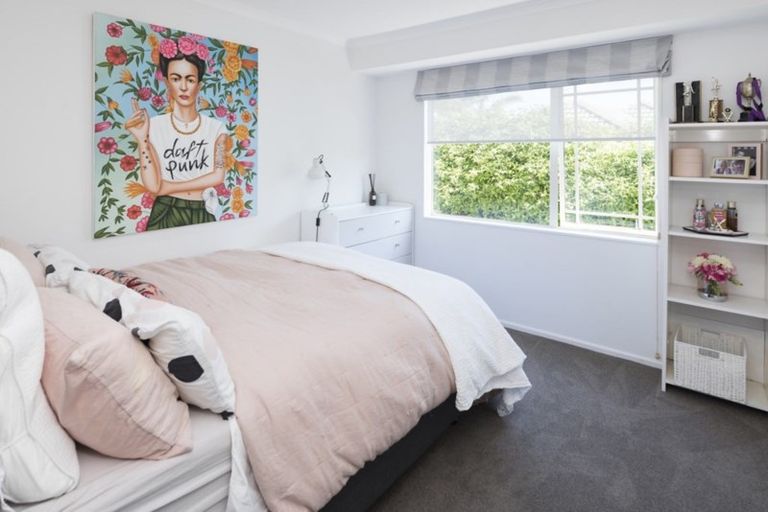 Photo of property in 148 John Brooke Crescent, East Tamaki Heights, Auckland, 2016