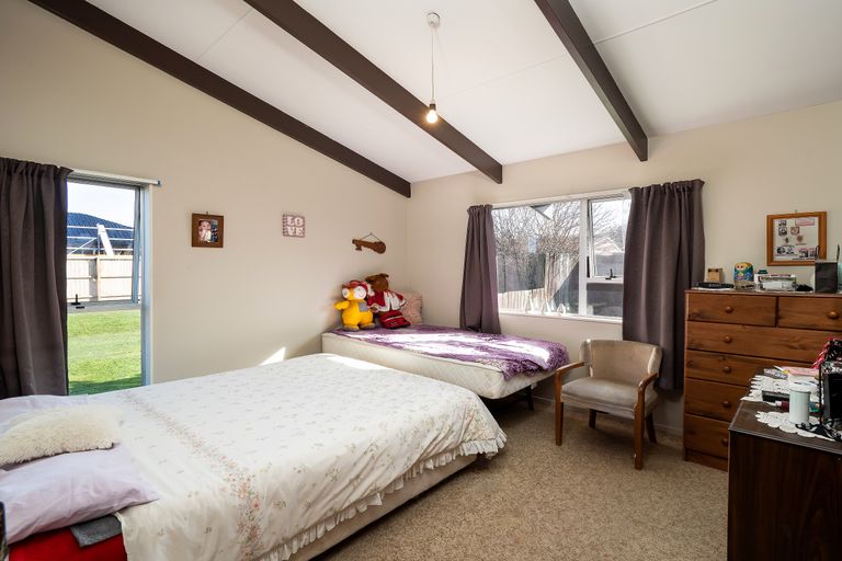 Photo of property in 295 Hendersons Road, Hoon Hay, Christchurch, 8025