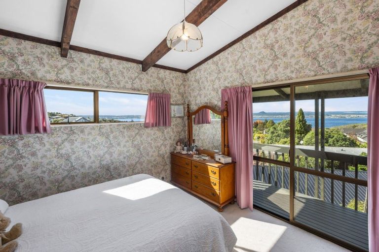 Photo of property in 7 Brunette Drive, Acacia Bay, Taupo, 3330