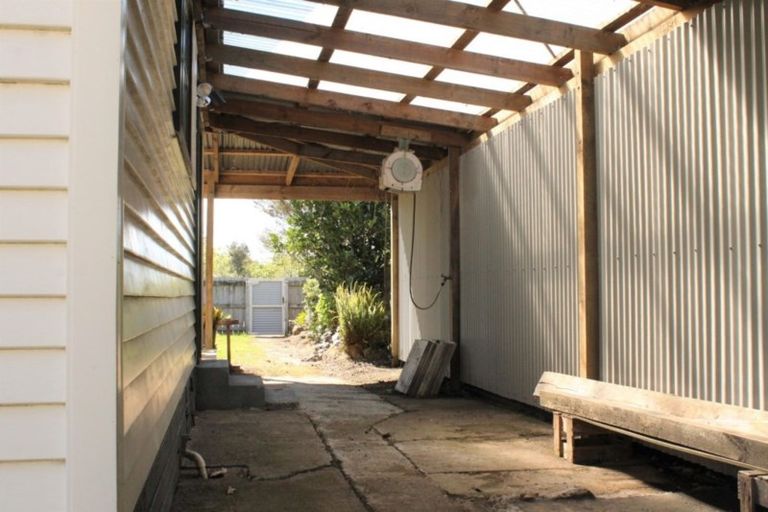 Photo of property in 70 Domett Street, Westport, 7825