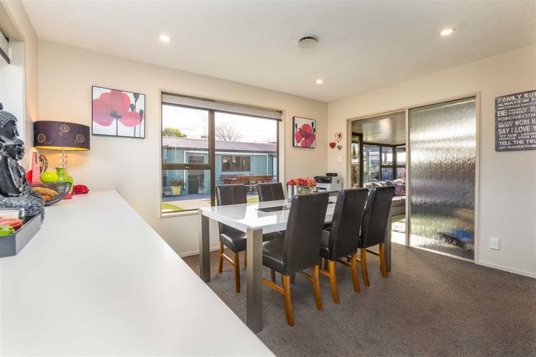 Photo of property in 5 Flaxwood Lane, Waltham, Christchurch, 8023