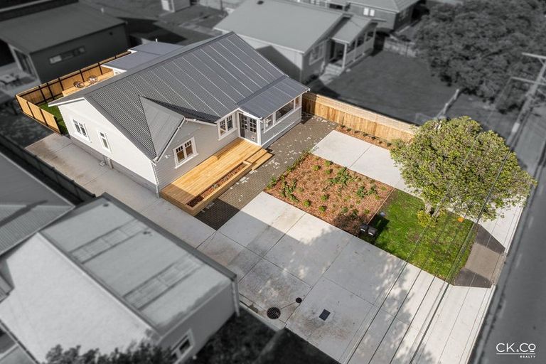 Photo of property in 62 Bell Road, Waiwhetu, Lower Hutt, 5010