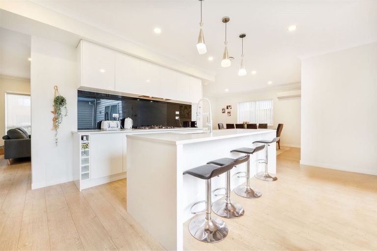 Photo of property in 19 Fong Road, Flat Bush, Auckland, 2019