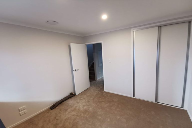 Photo of property in 66 Mapou Road, Hobsonville, Auckland, 0616