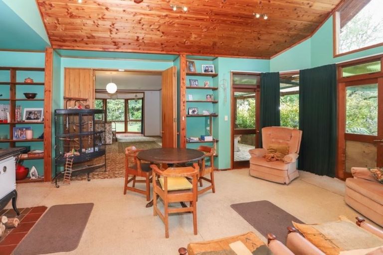 Photo of property in 10 Totara Grove, Hillcrest, Auckland, 0627