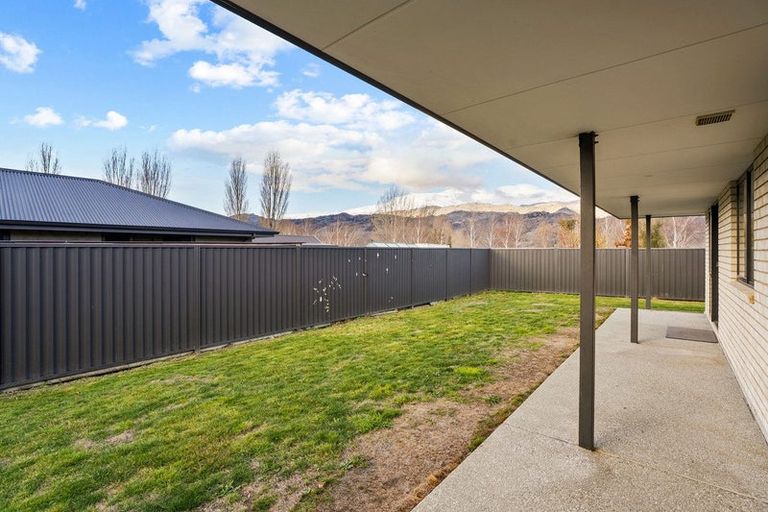 Photo of property in 34b Stratford Drive, Mount Pisa, Cromwell, 9383