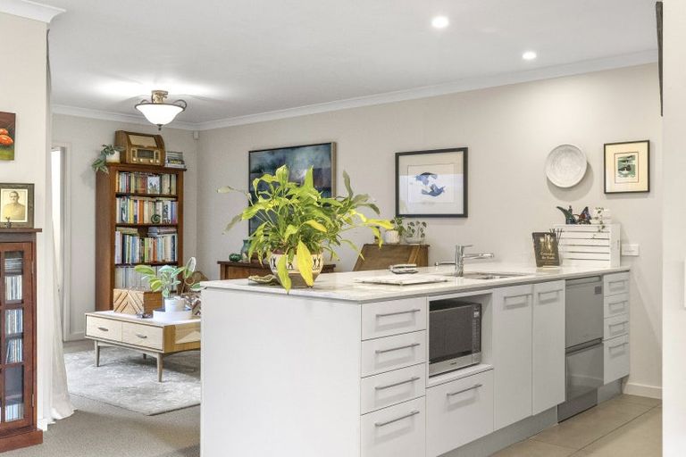 Photo of property in 47 Chateau Crescent, Rangatira Park, Taupo, 3330