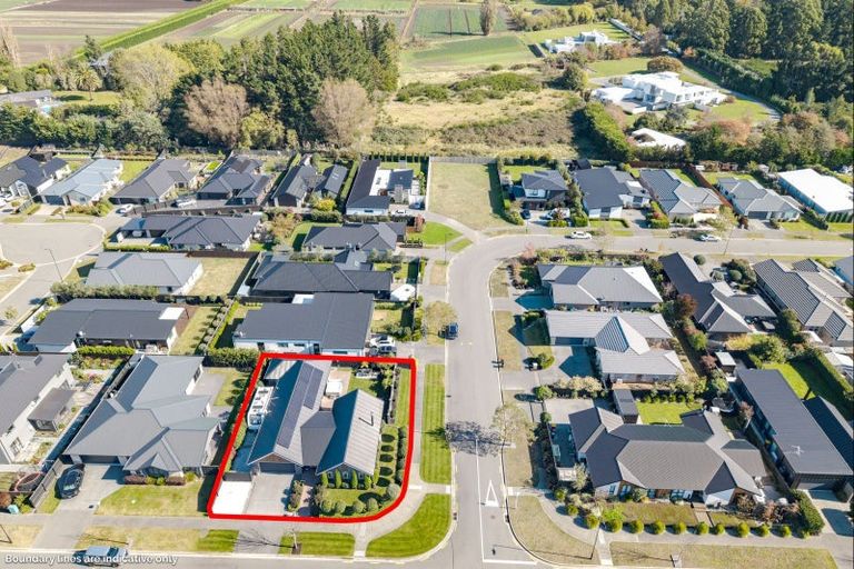 Photo of property in 120 Georgina Street, Marshland, Christchurch, 8083