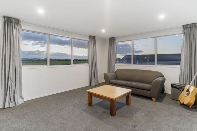 Photo of property in 3 Senecio Way, Papamoa Beach, Papamoa, 3118