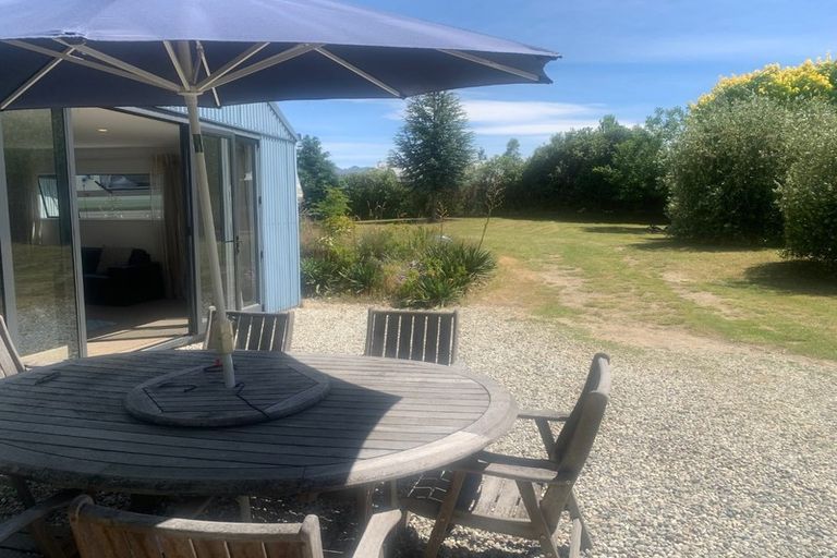 Photo of property in 9 Glenfinnon Place, Wanaka, 9305