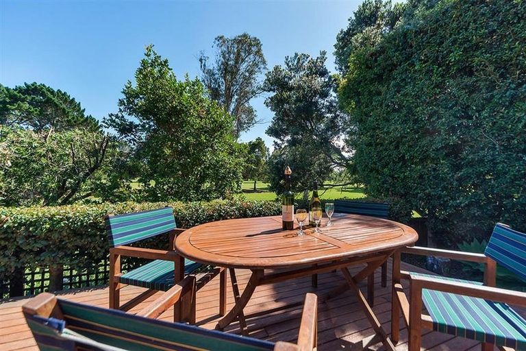 Photo of property in 1/13 Ariho Terrace, Devonport, Auckland, 0624