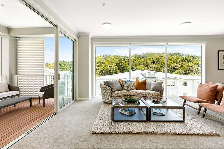 Photo of property in 245 Hibiscus Drive, Orewa, 0931