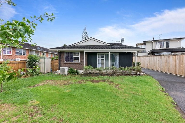 Photo of property in 1/13 Lochinver Road, Papatoetoe, Auckland, 2025
