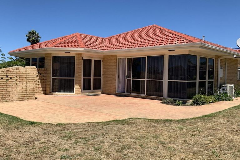 Photo of property in 116 Santa Monica Drive, Papamoa Beach, Papamoa, 3118