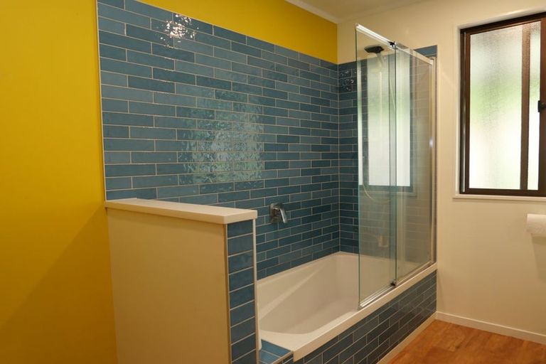 Photo of property in Willow Court, 6/15 Pehi Kupa Street, Waikanae, 5036