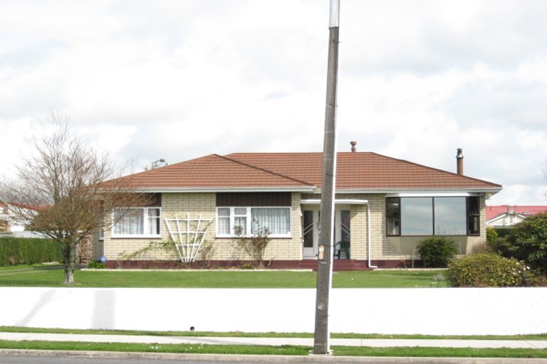 Photo of property in 67 Broadway, Stratford, 4332