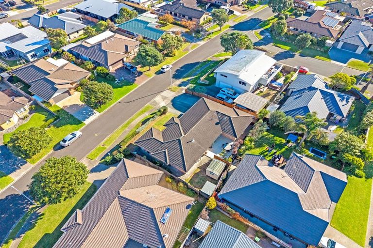 Photo of property in 6 Golden Courie Close, Papamoa Beach, Papamoa, 3118