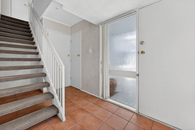 Photo of property in 3/91a Roseberry Avenue, Birkenhead, Auckland, 0626