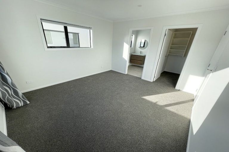 Photo of property in 9 Mamaku Place, Elderslea, Upper Hutt, 5018