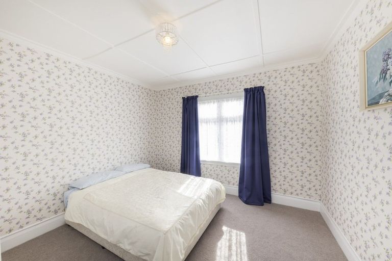 Photo of property in 7 Station Road, Marton, 4710