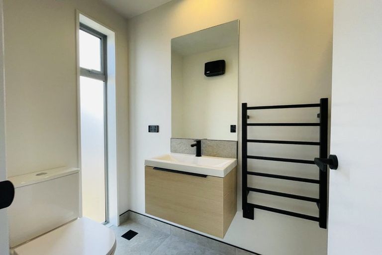 Photo of property in 7a Buffon Street, Waltham, Christchurch, 8023