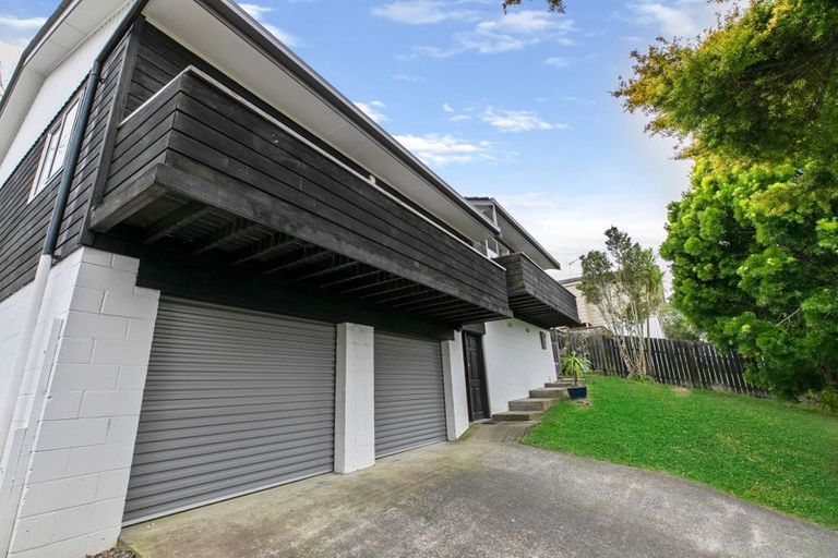 Photo of property in 165 Glamorgan Drive, Torbay, Auckland, 0630