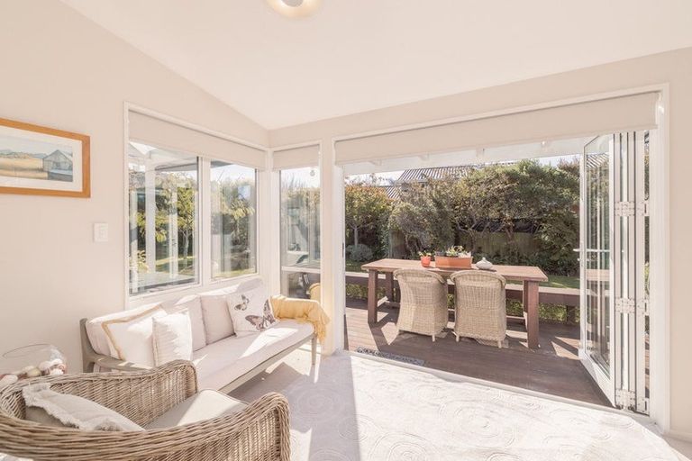 Photo of property in 10 Wakatu Avenue, Moncks Bay, Christchurch, 8081
