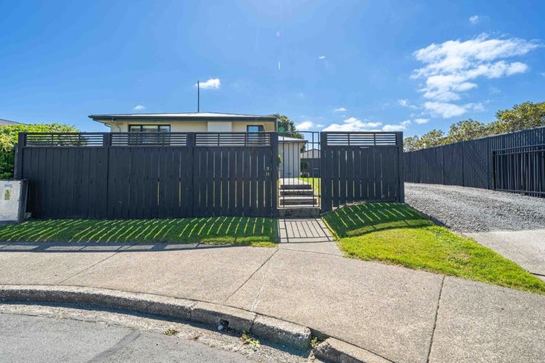 Photo of property in 11 Talbot Place, Hargest, Invercargill, 9810
