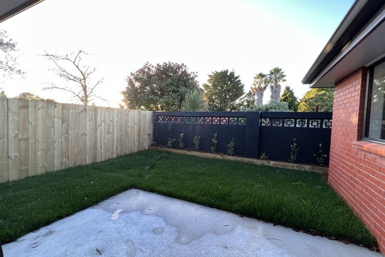 Photo of property in 41u4 Kenney Crescent, Fairfield, Hamilton, 3214