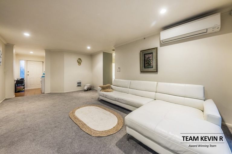 Photo of property in 4 Pateke Drive, Takanini, 2112