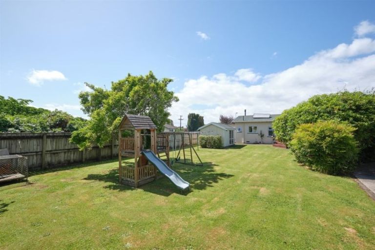 Photo of property in 56 Celia Street, Stratford, 4332