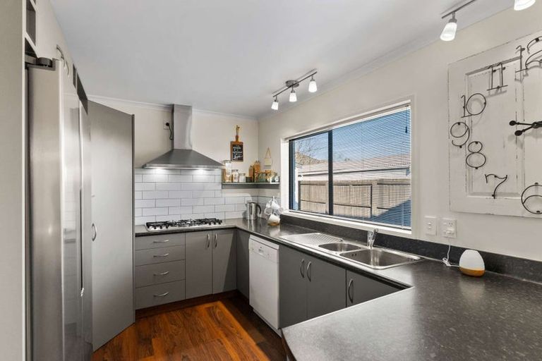 Photo of property in 5 Jacaranda Place, Parklands, Christchurch, 8083