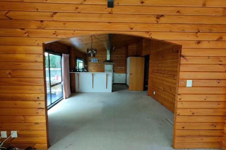 Photo of property in 62 Palomino Drive, Henderson, Auckland, 0612