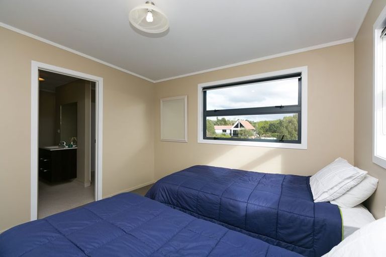 Photo of property in 20 Motukari Place, Onaero, Waitara, 4383