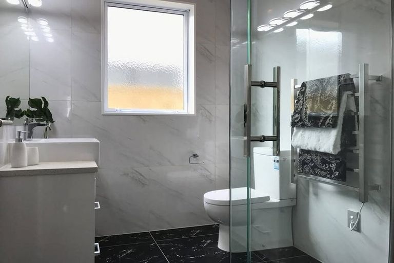 Photo of property in 14 Creggan Crescent, Flat Bush, Auckland, 2019
