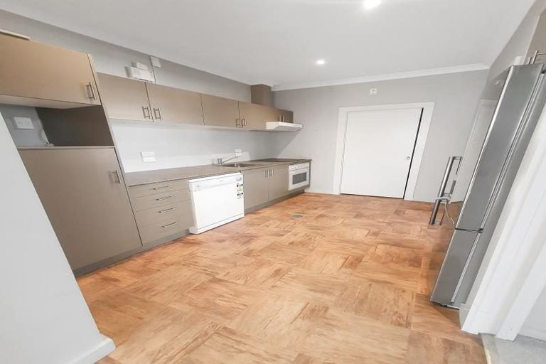 Photo of property in 41/3 Shakespeare Road, Napier South, Napier, 4110