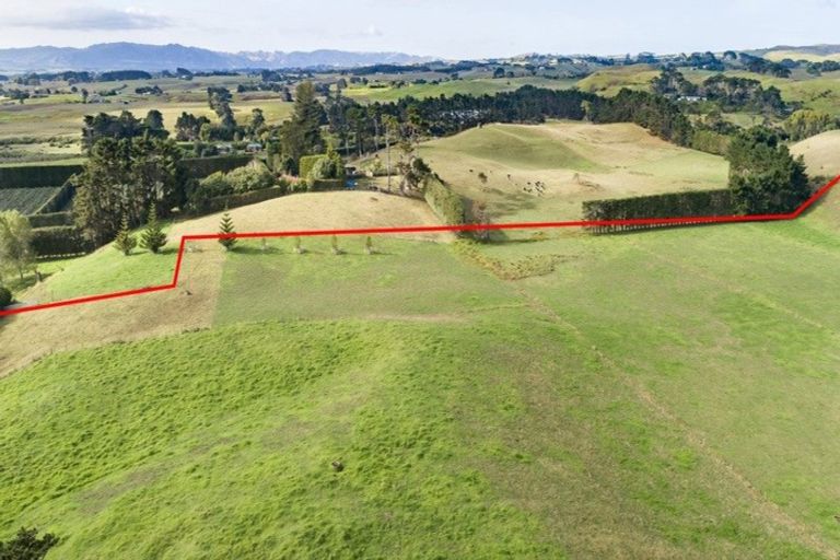 Photo of property in 41 Mcnaughten Road, Karioitahi, Waiuku, 2683