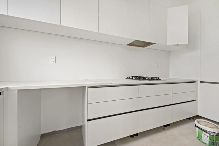 Photo of property in 43 Evergreen Parade, Rosehill, 2113
