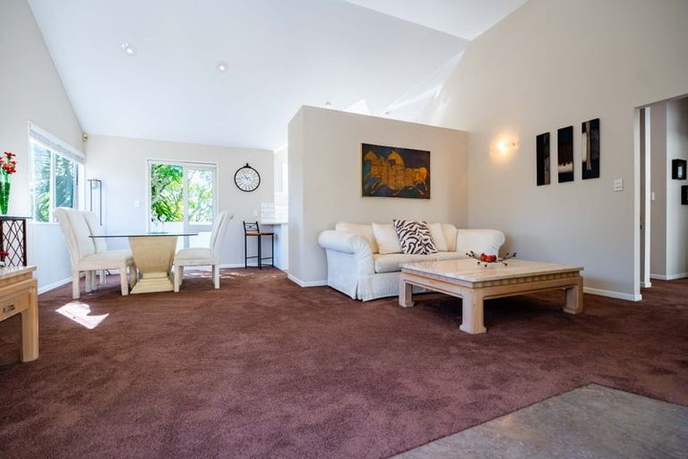 Photo of property in 1 Alfred Street, Northcote Point, Auckland, 0627