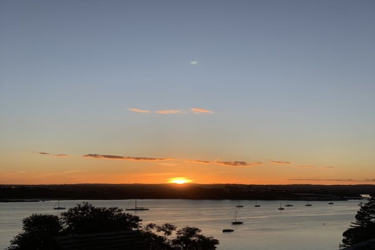 Photo of property in 36 Oruamo Place, Beach Haven, Auckland, 0626