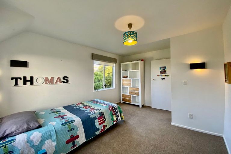Photo of property in 34 Woodside Common, Westmorland, Christchurch, 8025