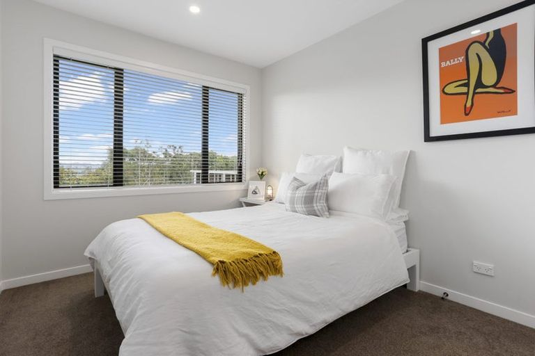 Photo of property in 7 Nerehana Place, Red Beach, 0932