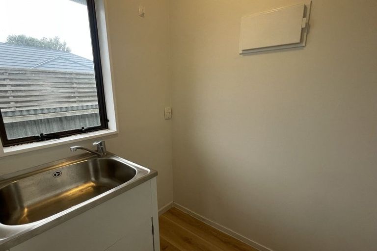 Photo of property in 102a Amyes Road, Hornby, Christchurch, 8042