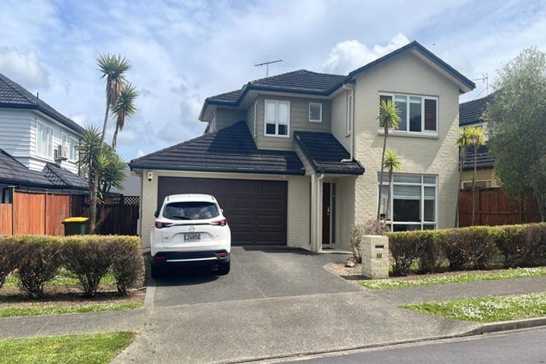 Photo of property in 111 Cyril French Drive, Flat Bush, Auckland, 2016