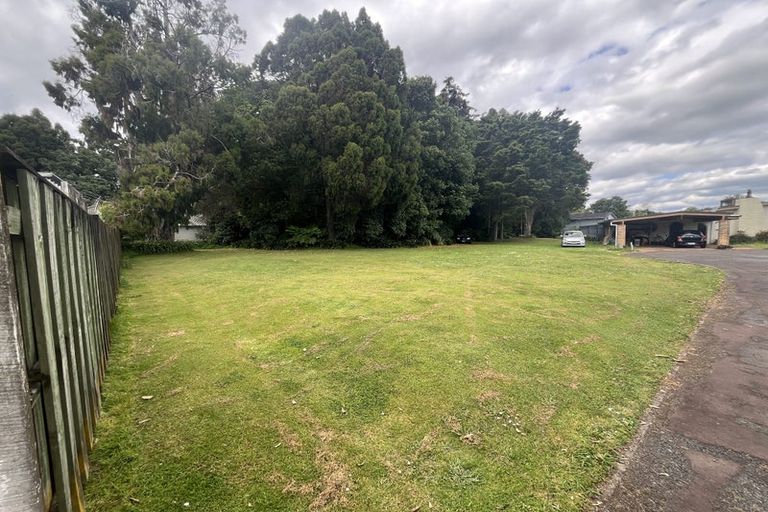 Photo of property in 350a Great South Road, Opaheke, Papakura, 2113