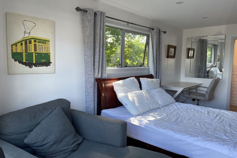 Photo of property in 50 Hinerau Street, Henderson, Auckland, 0612