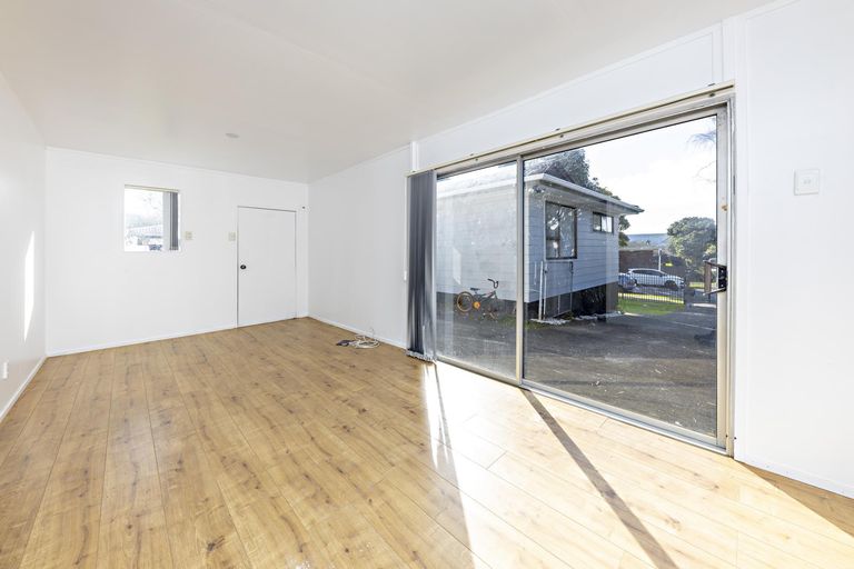 Photo of property in 3 Dewhurst Place, Favona, Auckland, 2024